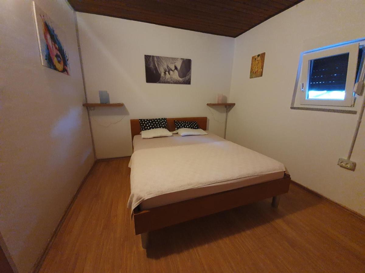Una'S Cottage Медулин Екстер'єр фото