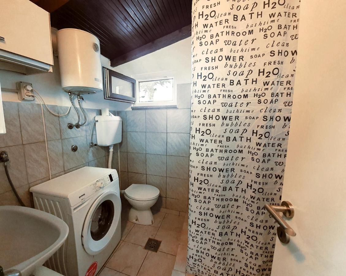 Una'S Cottage Медулин Екстер'єр фото
